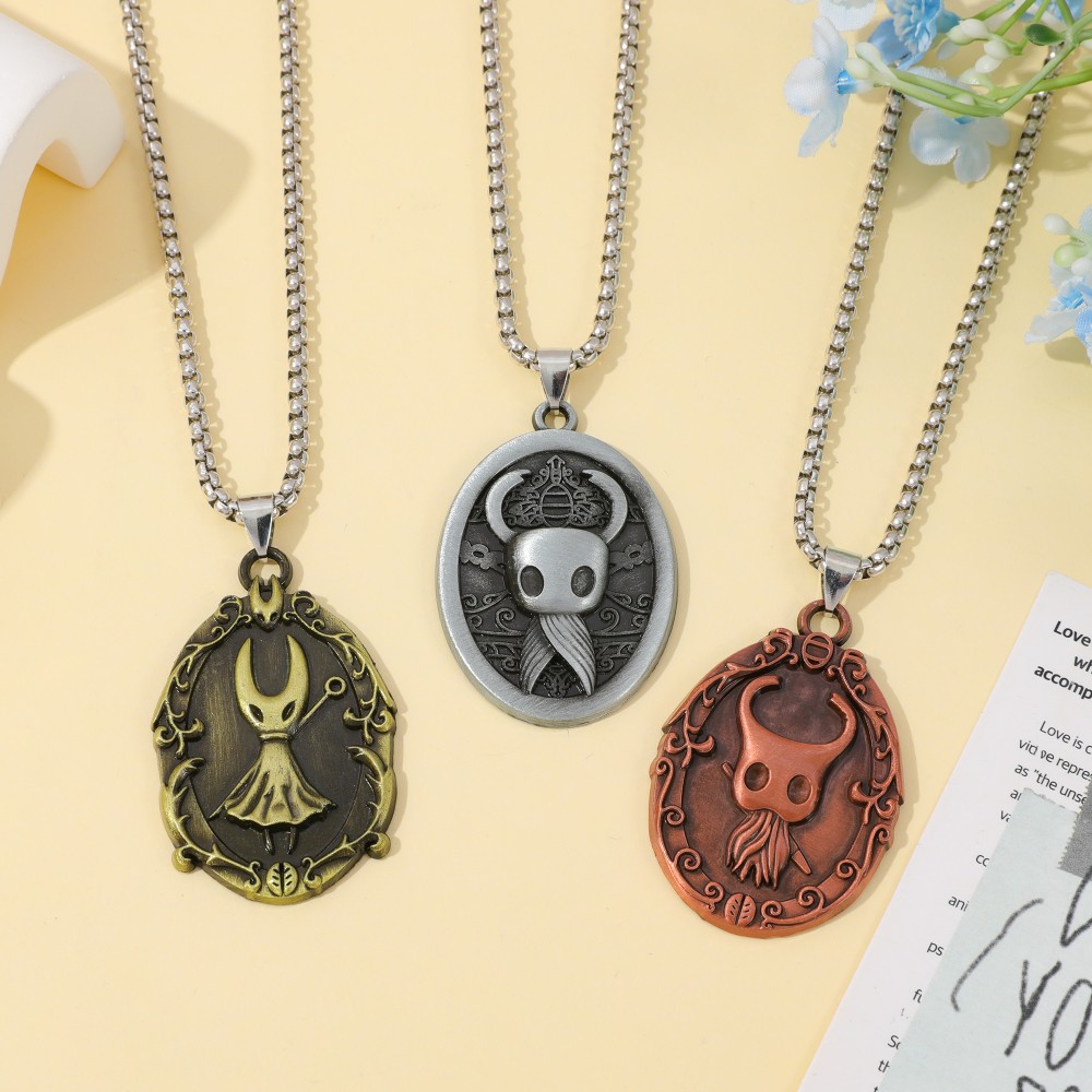 Game amulet pendant necklace,  - đánh giá và giá Vintage Fashion Game
